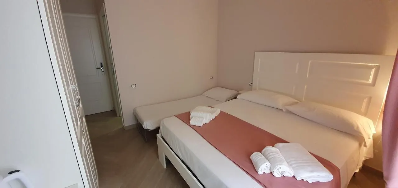Dimora Costantino Bed and Breakfast Napoli
