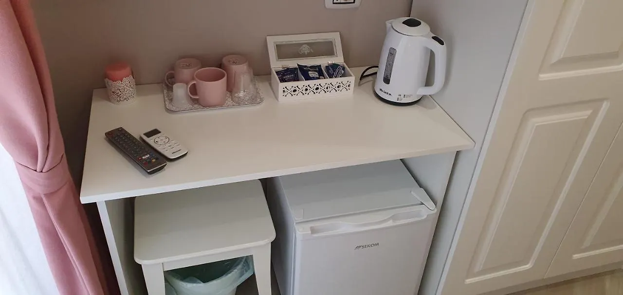 Bed & Breakfast Dimora Costantino Bed and Breakfast Napoli