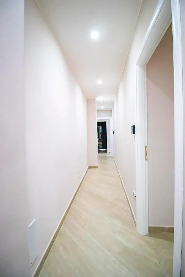 Bed & Breakfast Dimora Costantino Bed and Breakfast Napoli Italien