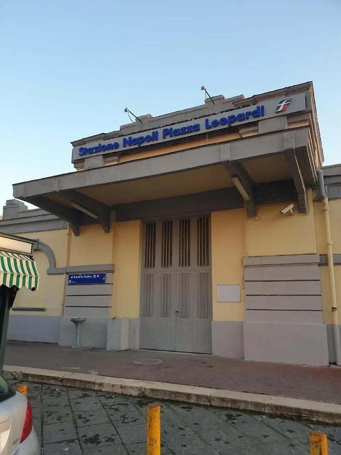 Dimora Costantino Bed and Breakfast Napoli
